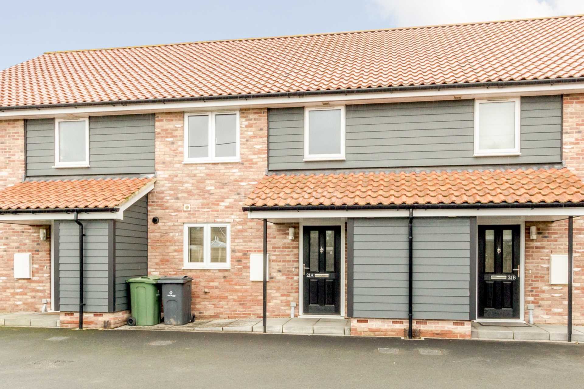 3 bed Mid Terraced House for rent in Swaffham. From Longsons - Swaffham 3 bed Mid Terraced House for rent in Swaffham. From Longsons - Swaffham
