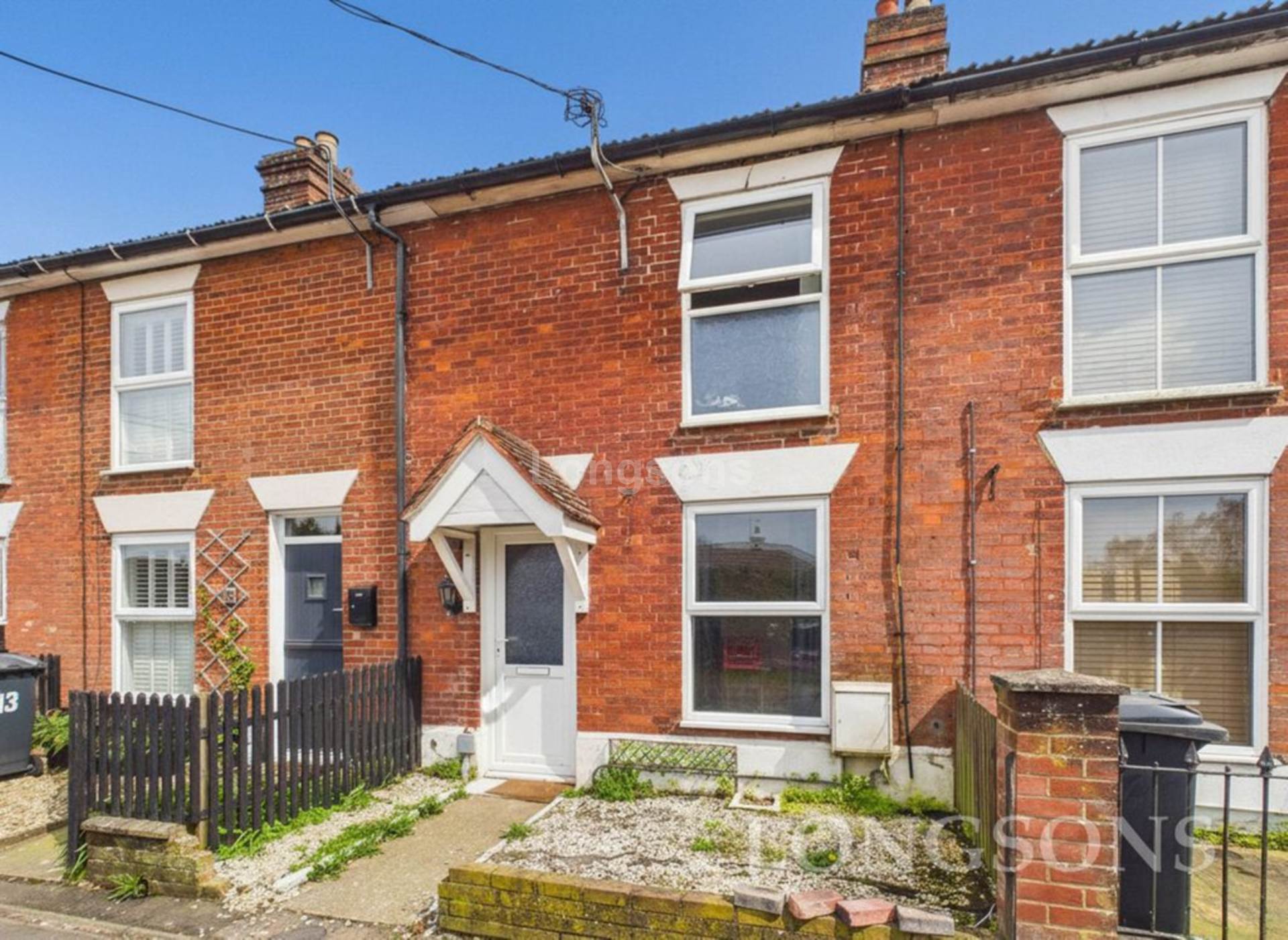 2 bed Mid Terraced House for rent in Thetford. From Longsons - Swaffham