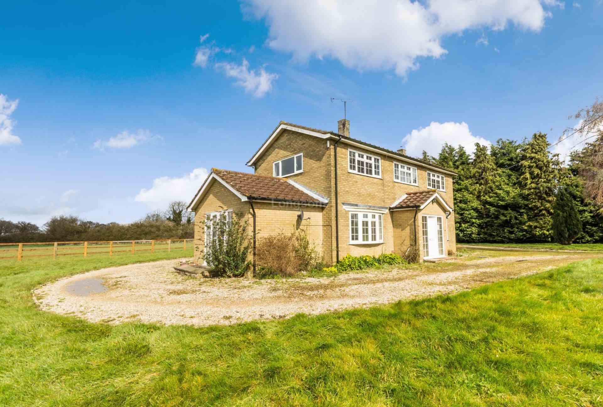 4 bed Detached for rent in Kings Lynn. From Longsons - Swaffham 4 bed Detached for rent in Kings Lynn. From Longsons - Swaffham