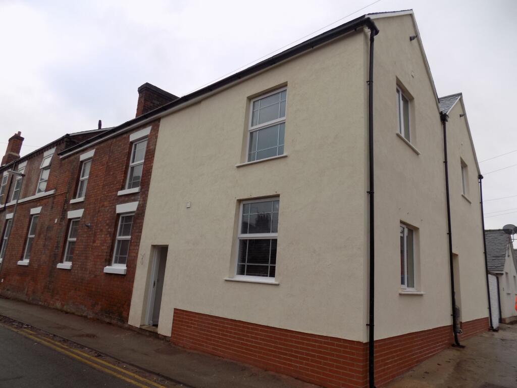 2 bed 1st Floor Flat for rent in Acton Trussell. From Dourish & Day - Stafford
