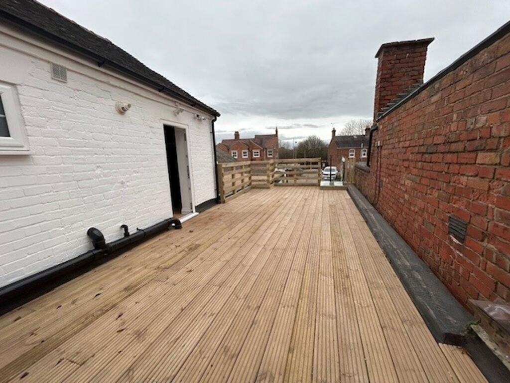 4 bed Apartment for rent in Stafford. From Dourish & Day - Stafford