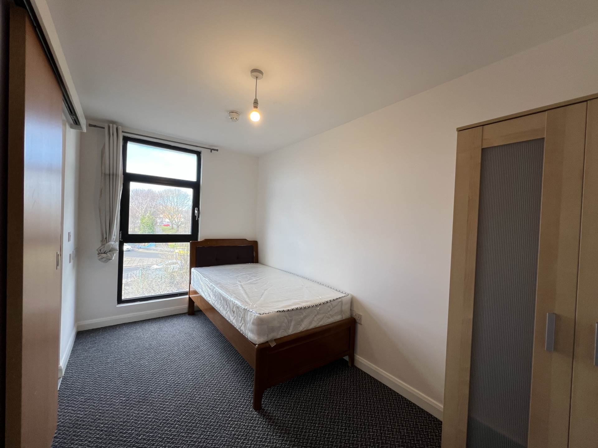 1 bed House Share for rent in Salford. From Sun Bright Property Ltd