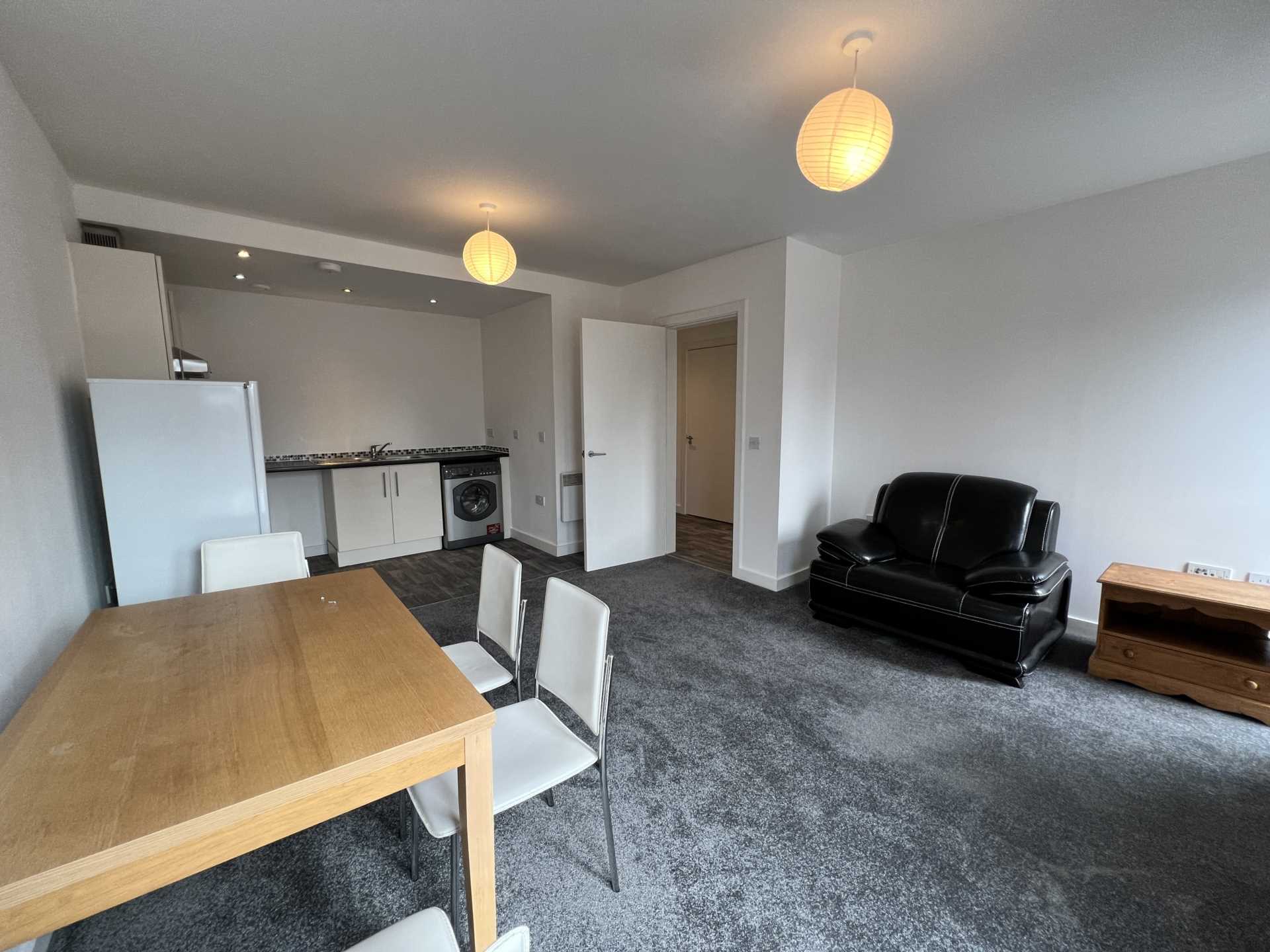 1 bed Apartment for rent in Salford. From Sun Bright Property Ltd 1 bed Apartment for rent in Salford. From Sun Bright Property Ltd