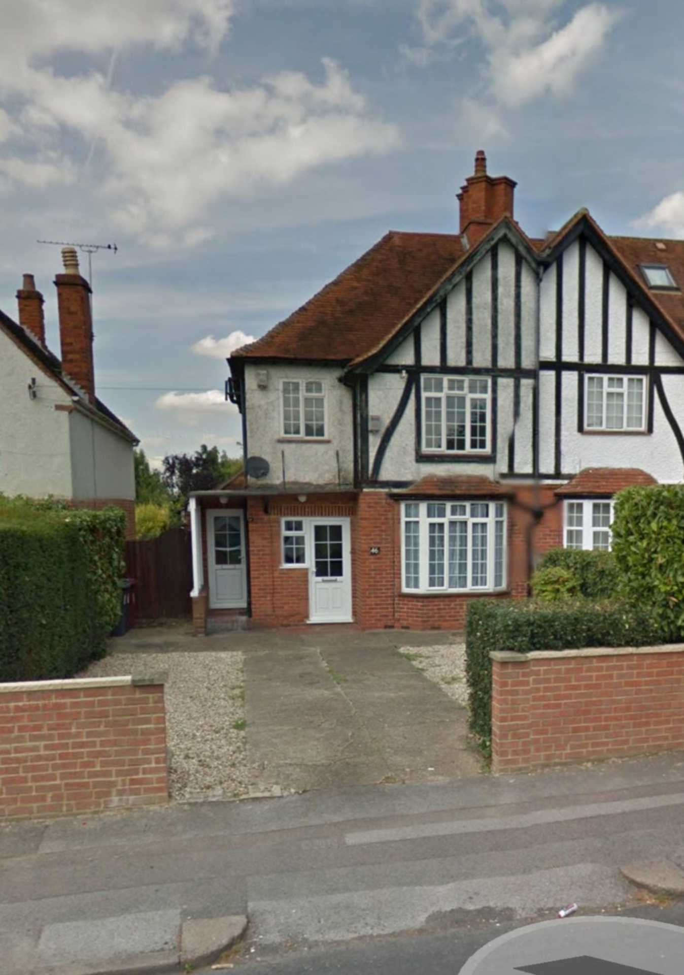 5 bed Mid Terraced House for rent in Reading. From Westgate Students