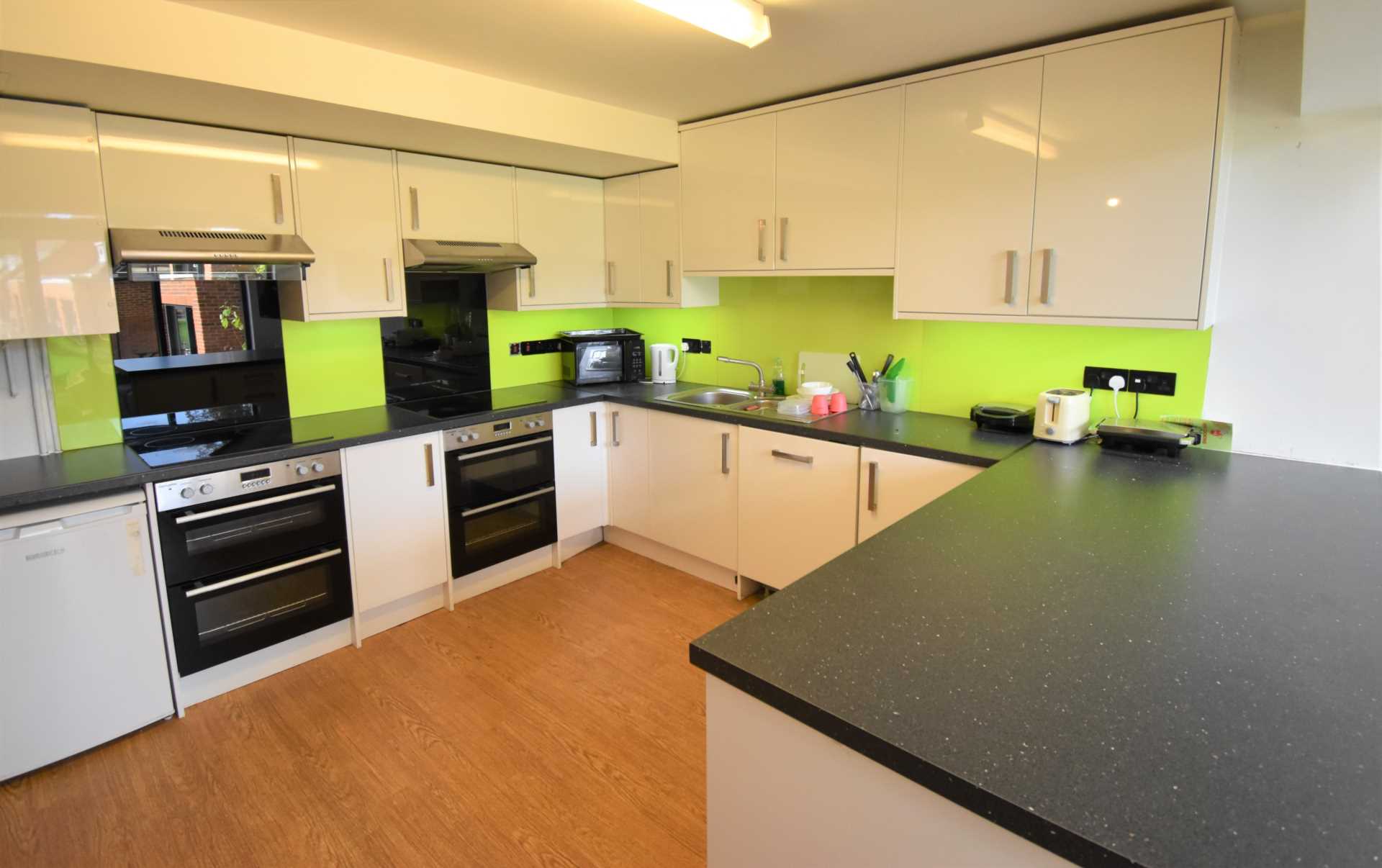 8 bed House (unspecified) for rent in Reading. From Westgate Students