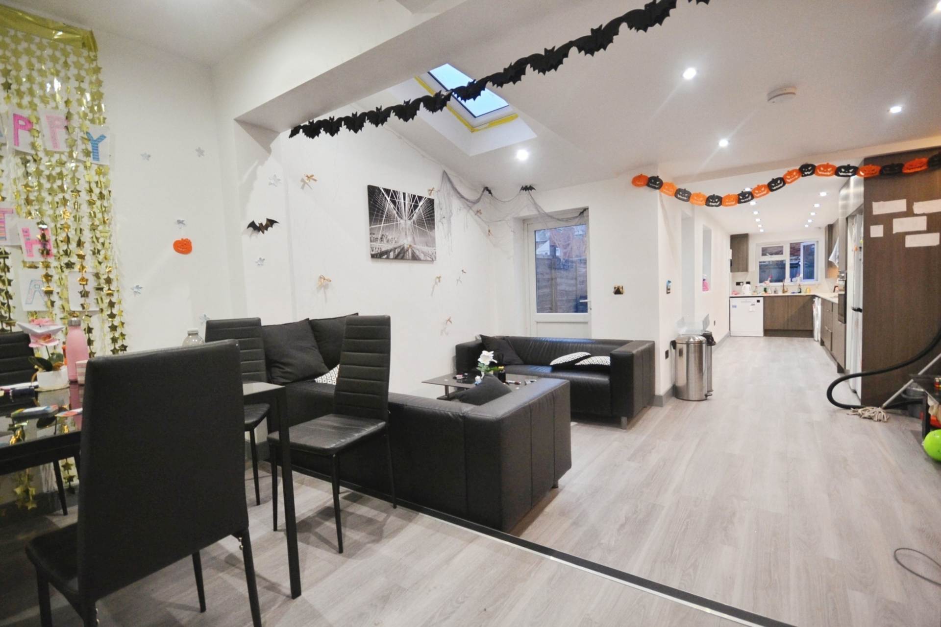 6 bed Mid Terraced House for rent in Reading. From Westgate Students