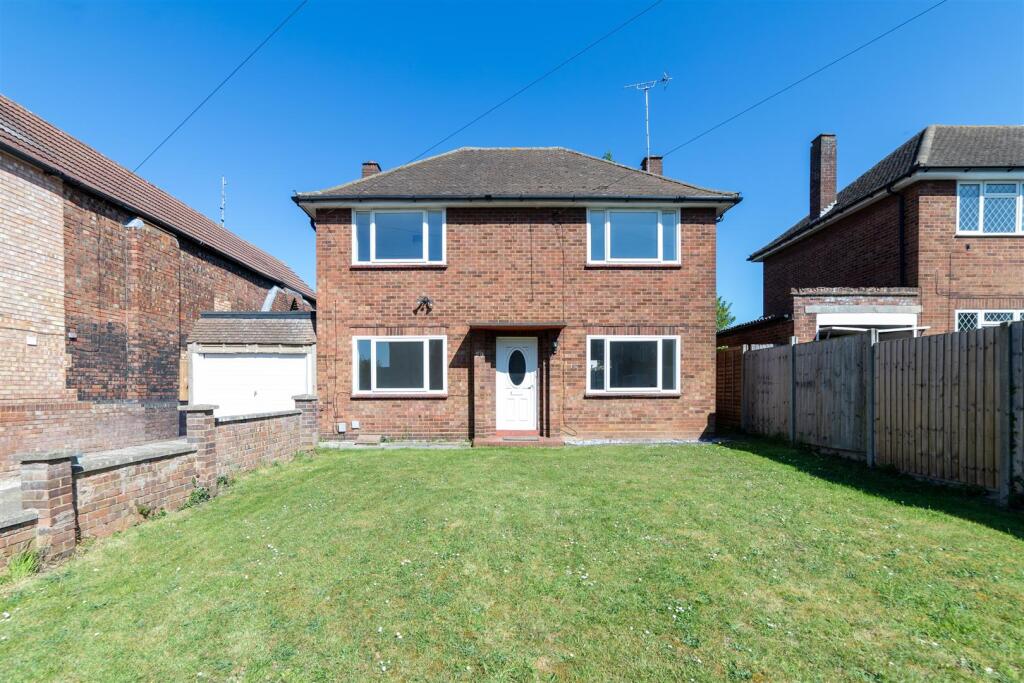 3 bed Detached for rent in Hitchin. From Charter Whyman - Letchworth