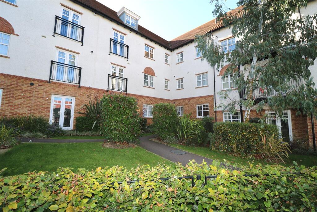 1 bed Semi Detached for rent in Letchworth. From Charter Whyman - Letchworth 1 bed Semi Detached for rent in Letchworth. From Charter Whyman - Letchworth