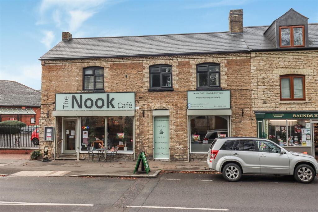 1 bed Apartment for rent in Wellingborough. From Chris George The Estate Agent - Kettering