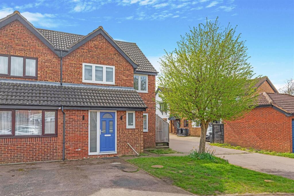 3 bed Semi Detached for rent in Thrapston. From Chris George The Estate Agent - Kettering