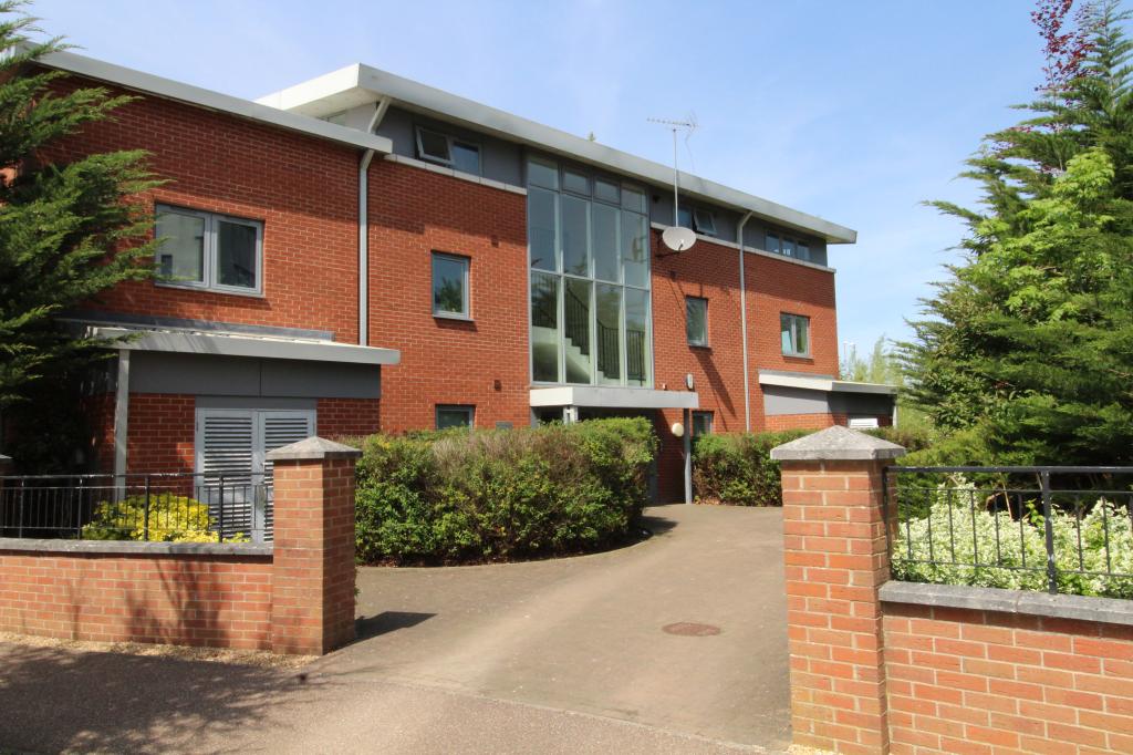 2 bed Apartment for rent in Papworth Everard. From HC Property Lettings