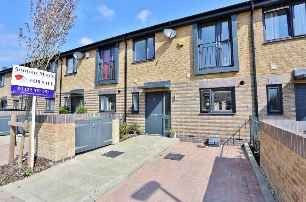 3 bed Mid Terraced House for rent in Bexley. From Anthony Martin Estate Agents