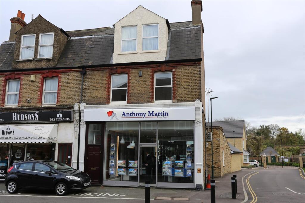 3 bed Annexe for rent in Bexley. From Anthony Martin Estate Agents 3 bed Annexe for rent in Bexley. From Anthony Martin Estate Agents