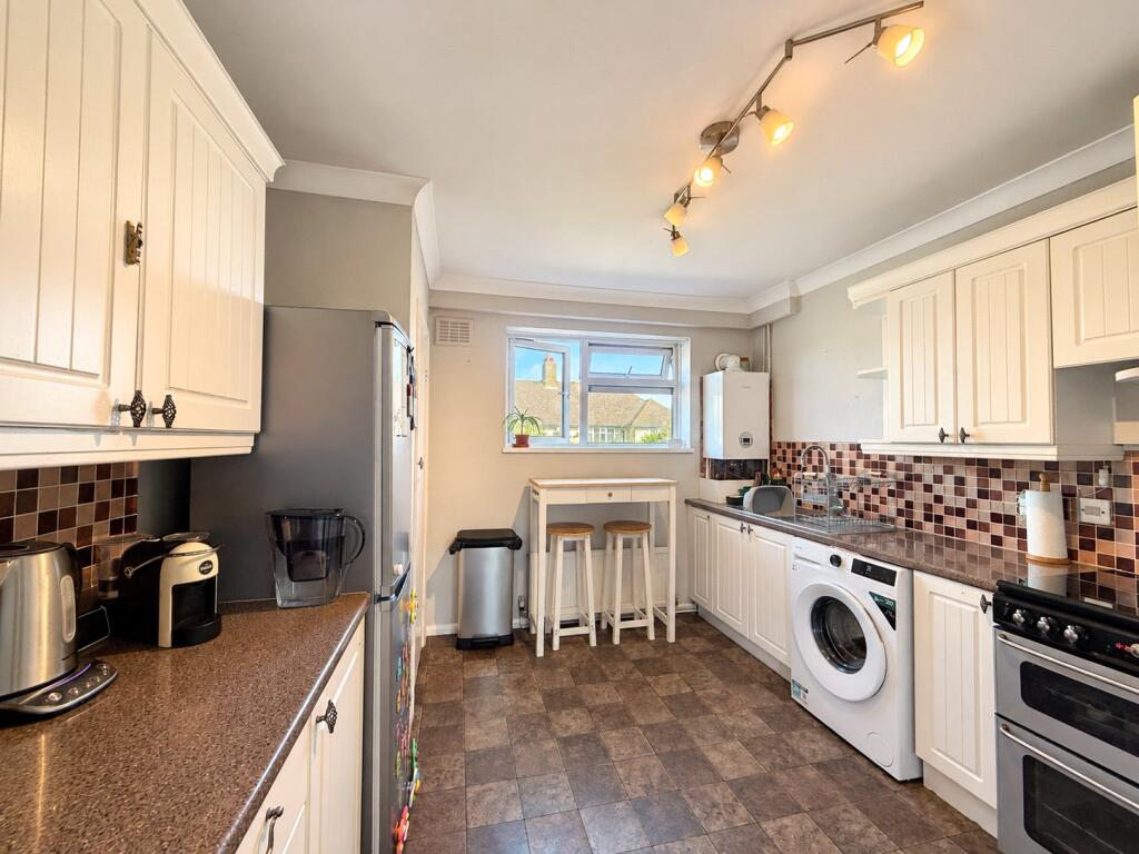 2 bed Annexe for rent in Bexley. From Anthony Martin Estate Agents