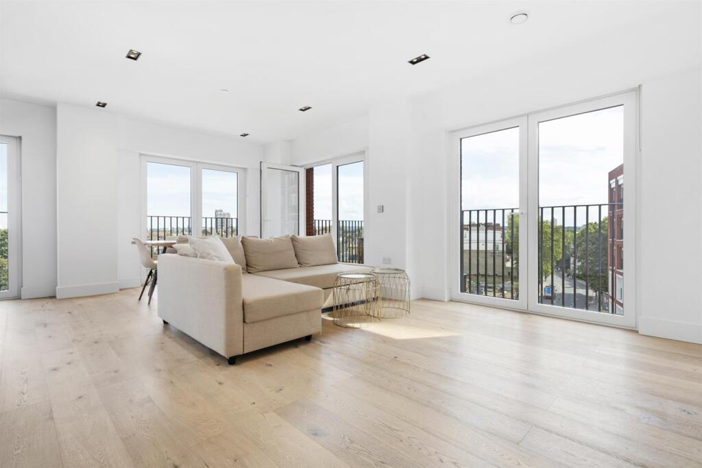 1 bed Apartment for rent in London. From Garton Jones - Nine Elms