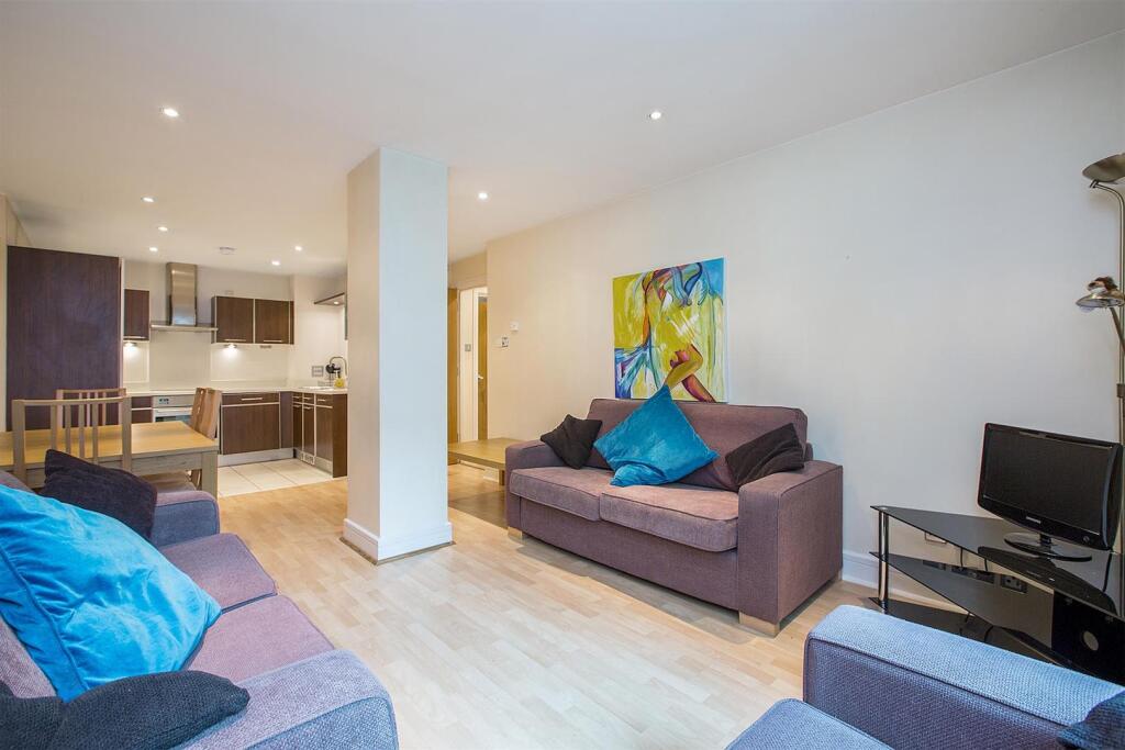 3 bed Apartment for rent in London. From Garton Jones - Nine Elms