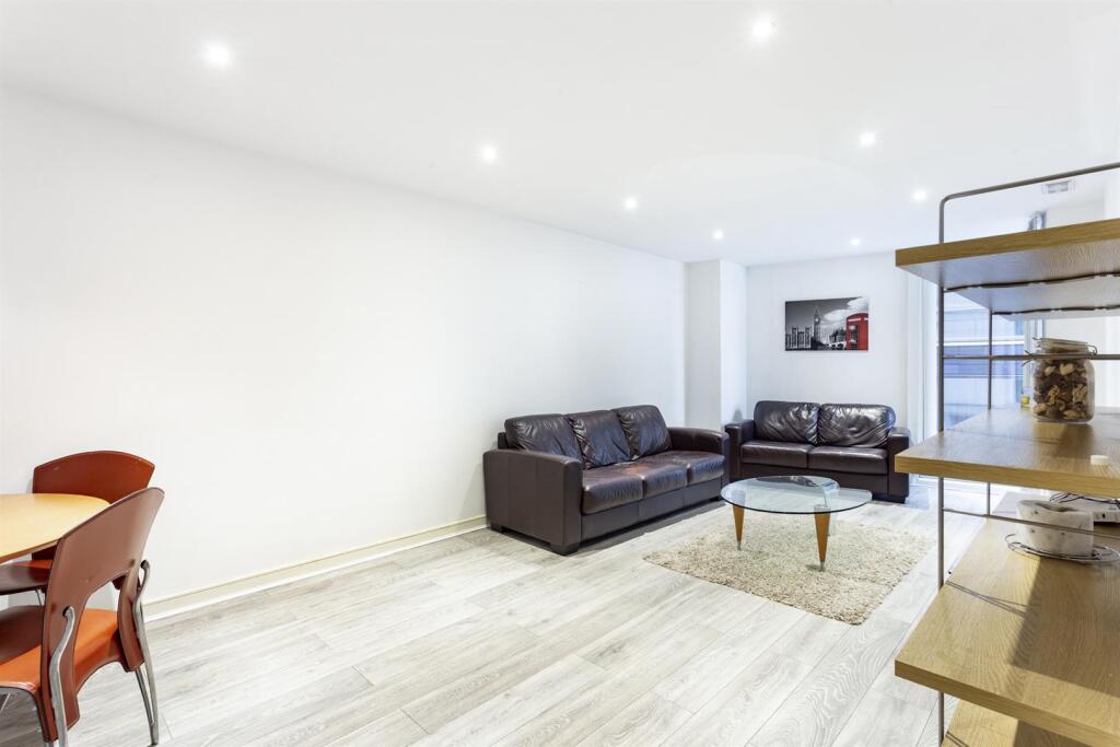 1 bed Apartment for rent in London. From Garton Jones - Nine Elms