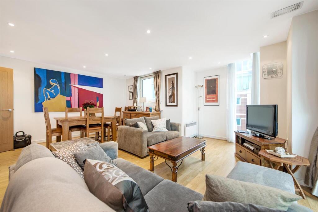 2 bed Apartment for rent in Bermondsey. From Garton Jones - Nine Elms 2 bed Apartment for rent in Bermondsey. From Garton Jones - Nine Elms