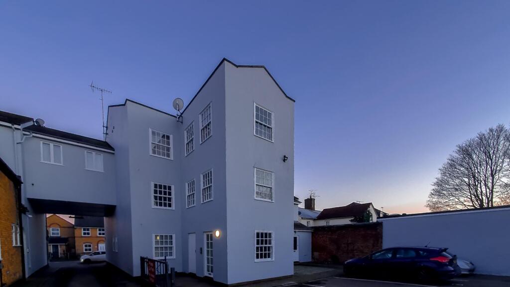 1 bed Apartment for rent in . From Anthony Lettings - Hertford