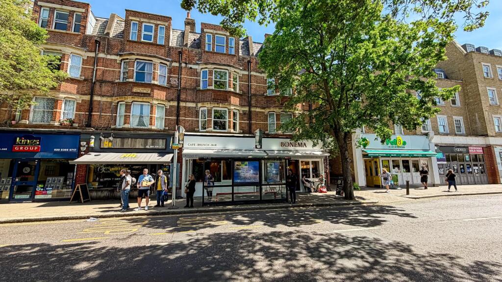 1 bed Apartment for rent in Crews Hill. From Anthony Lettings Ltd 1 bed Apartment for rent in Crews Hill. From Anthony Lettings Ltd