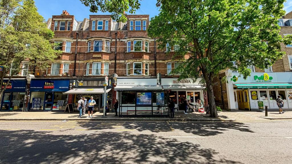 1 bed Apartment for rent in Crews Hill. From Anthony Lettings Ltd 1 bed Apartment for rent in Crews Hill. From Anthony Lettings Ltd