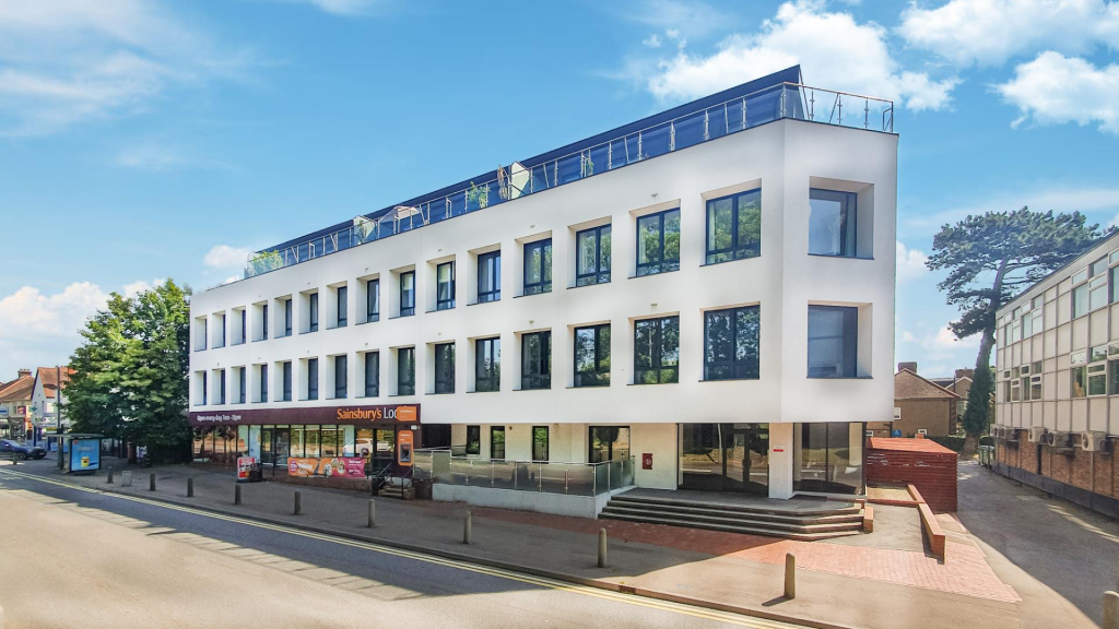 2 bed Apartment for rent in Wormley West End. From Anthony Lettings Ltd 2 bed Apartment for rent in Wormley West End. From Anthony Lettings Ltd