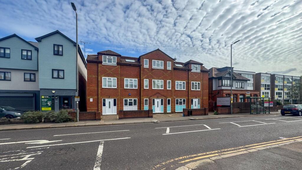 1 bed Apartment for rent in Cheshunt. From Anthony Lettings Ltd