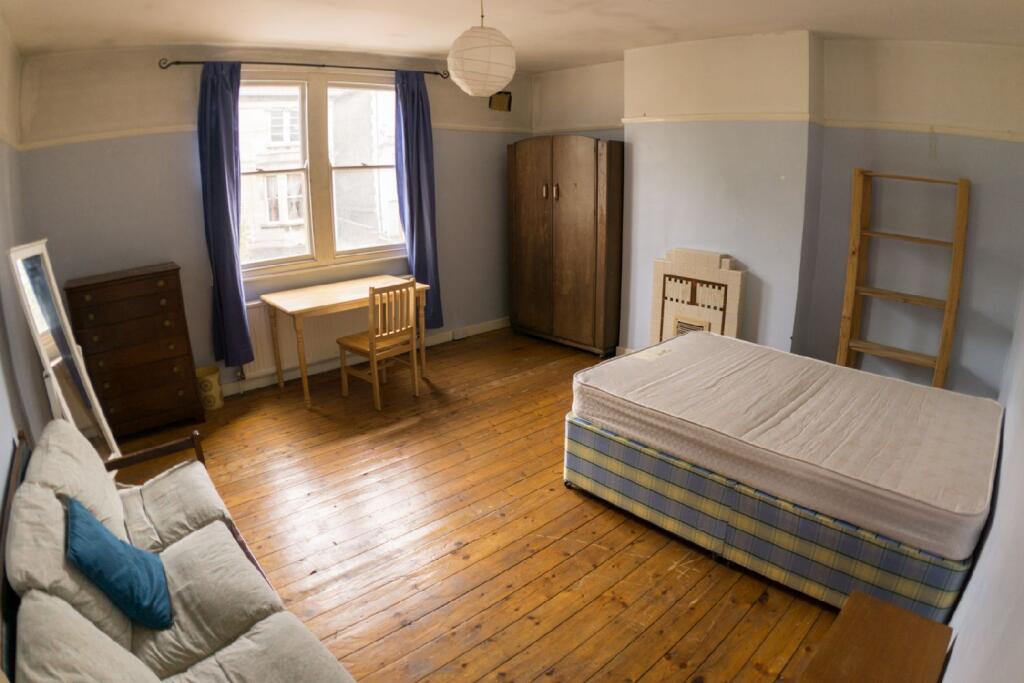 5 bed Detached for rent in Bristol. From Purple Frog Property Ltd - Bristol