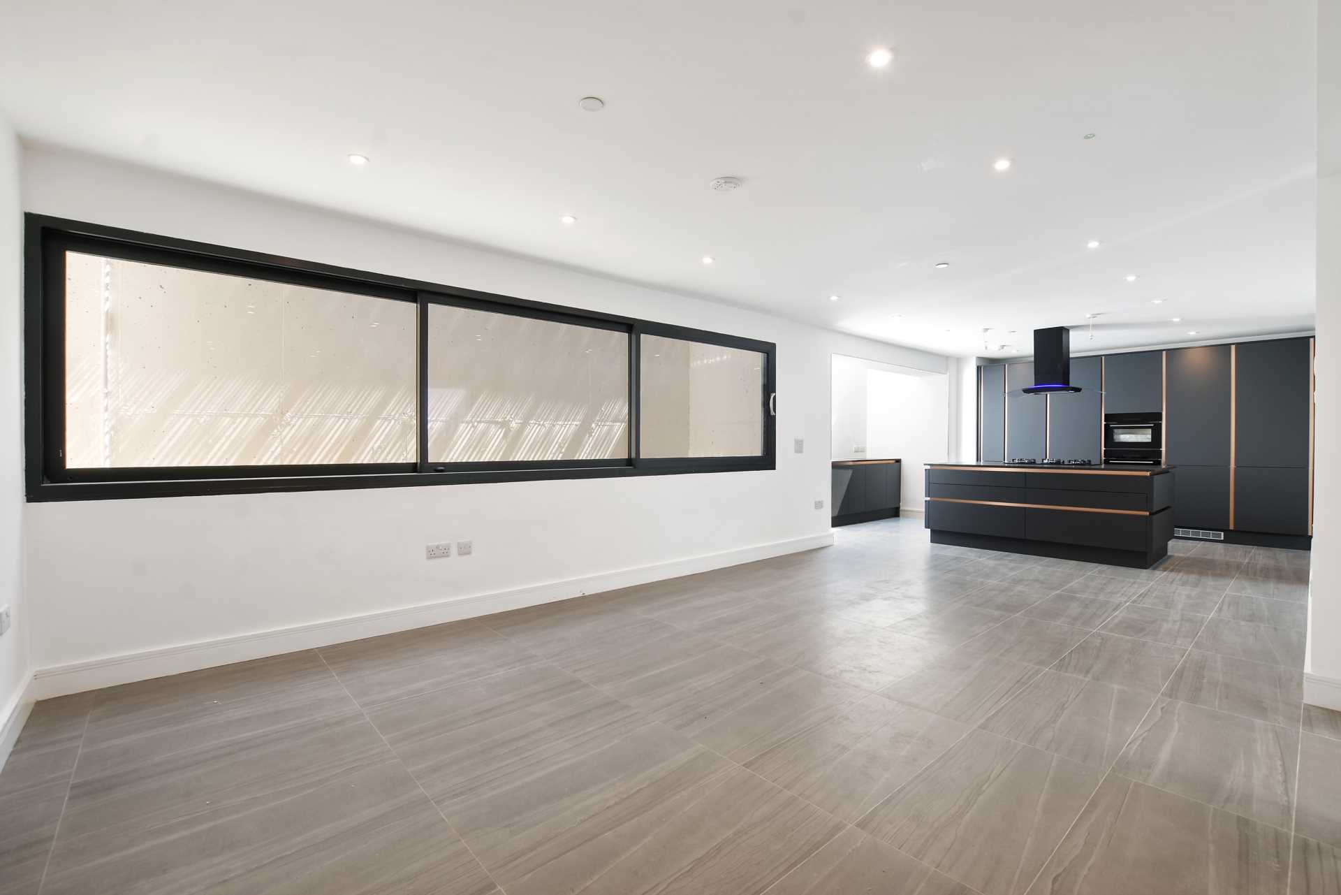 6 bed Detached for rent in Oxford. From James C Penny Estate Agents - East Oxford