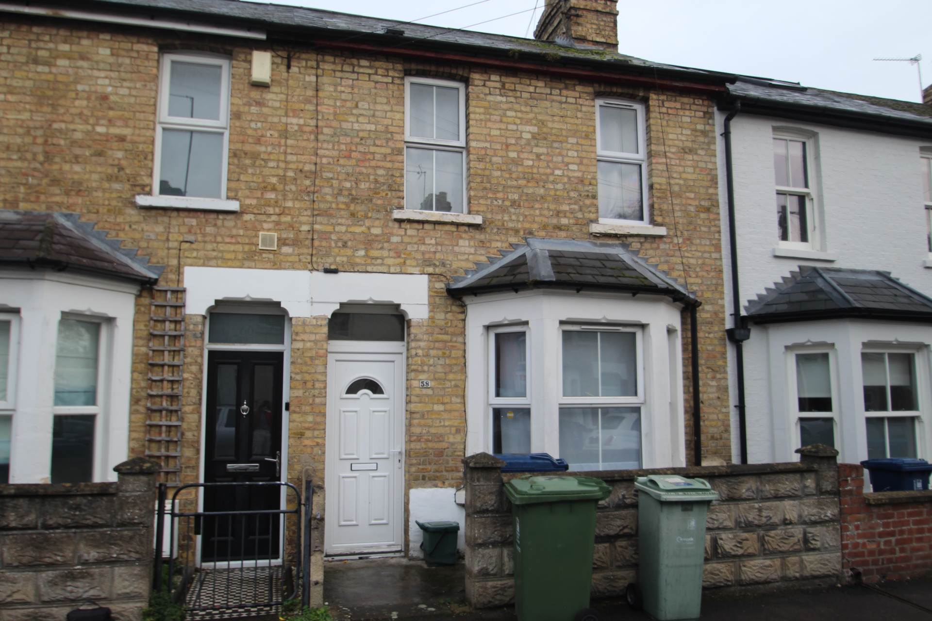 5 bed Mid Terraced House for rent in Oxford. From James C Penny Estate Agents - East Oxford 5 bed Mid Terraced House for rent in Oxford. From James C Penny Estate Agents - East Oxford
