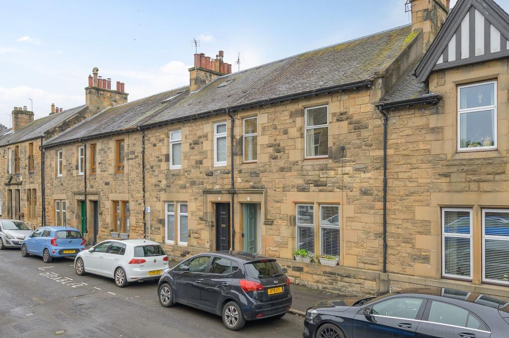 3 bed Mid Terraced House for rent in Stirling. From FORTH RESIDENTIAL - Stirling