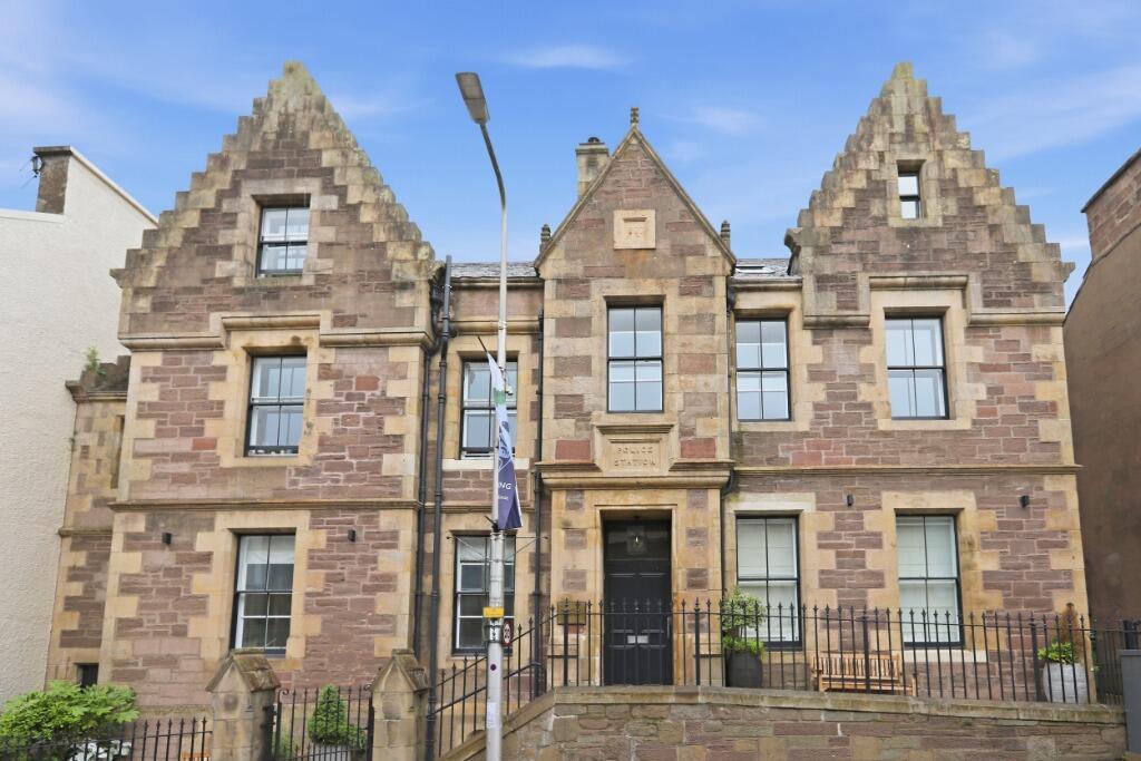 1 bed 1st Floor Flat for rent in Crieff. From FORTH RESIDENTIAL - Stirling