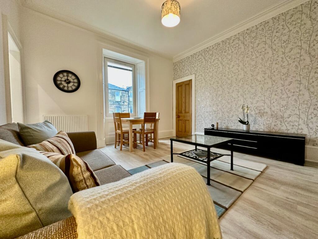 2 bed 1st Floor Flat for rent in Edinburgh. From FORTH RESIDENTIAL - Stirling 2 bed 1st Floor Flat for rent in Edinburgh. From FORTH RESIDENTIAL - Stirling