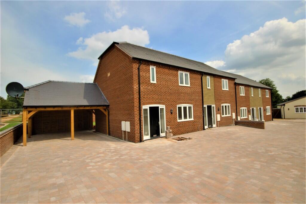 3 bed Mid Terraced House for rent in Streethay. From John German - Lichfield 3 bed Mid Terraced House for rent in Streethay. From John German - Lichfield
