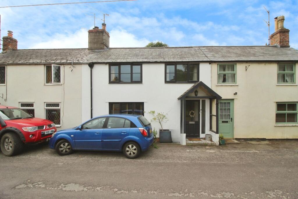 3 bed Cottage for rent in Cricklade. From McFarlane Sales & Lettings - Old Town Office - Swindon