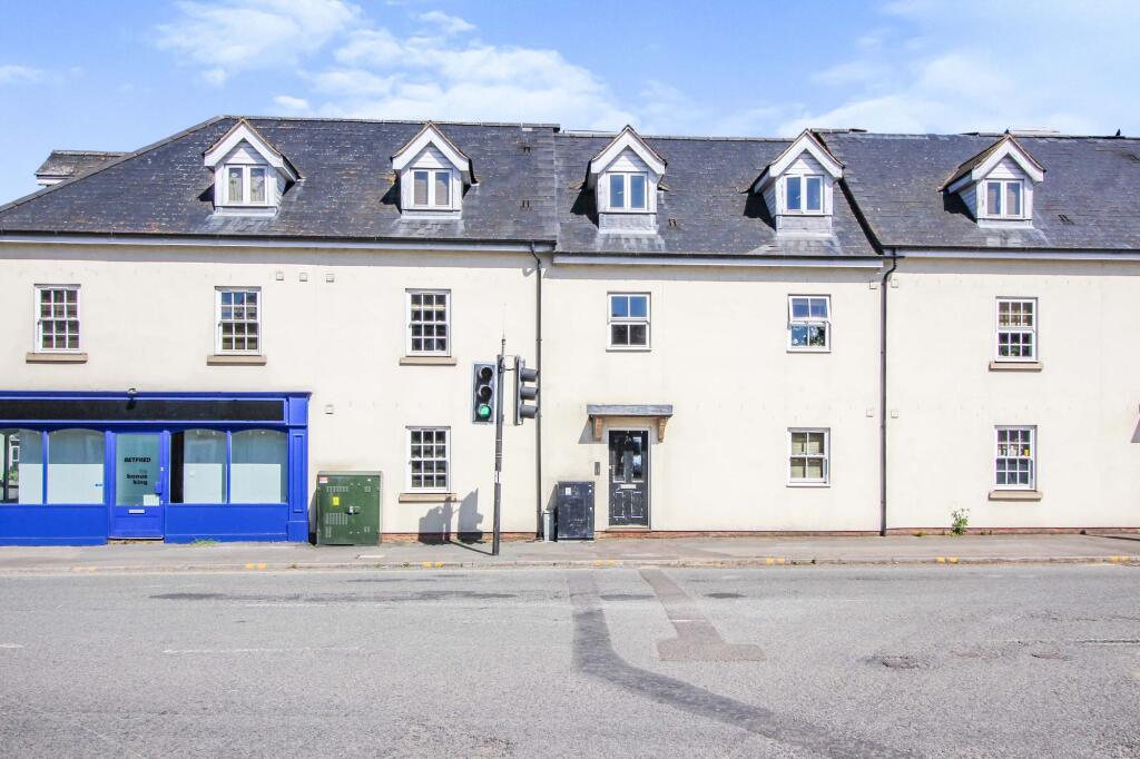 2 bed Apartment for rent in Highworth. From McFarlane Sales & Lettings - Old Town Office - Swindon