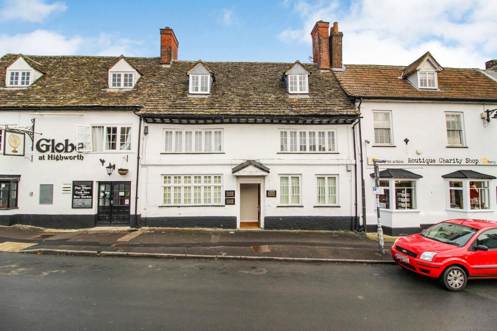 4 bed Studio for rent in Cricklade. From McFarlane Sales & Lettings - Old Town Office - Swindon 4 bed Studio for rent in Cricklade. From McFarlane Sales & Lettings - Old Town Office - Swindon