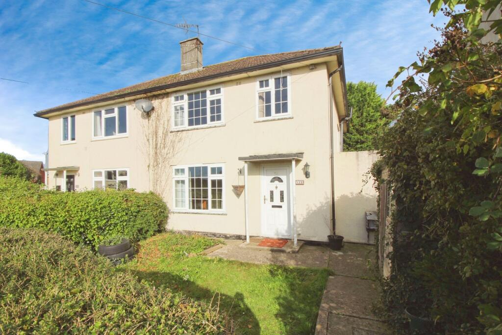3 bed Semi Detached for rent in Swindon. From McFarlane Sales & Lettings - Old Town Office - Swindon