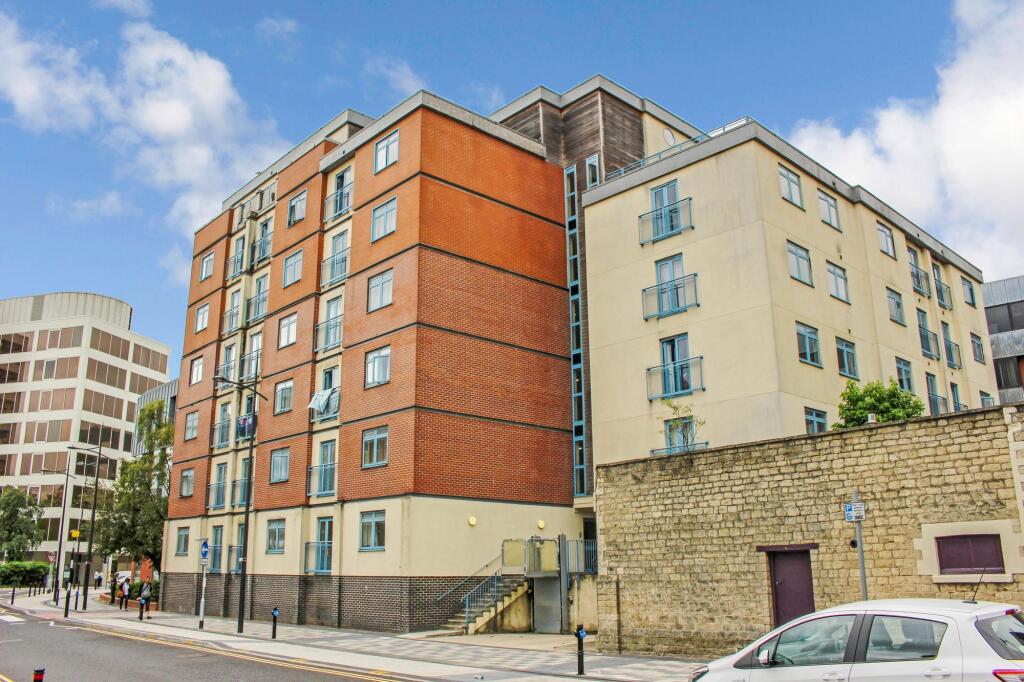 1 bed Apartment for rent in Swindon. From McFarlane Sales & Lettings - Old Town Office - Swindon