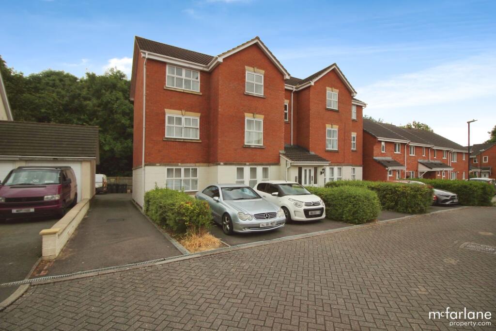 2 bed Apartment for rent in Blunsdon St Andrew. From McFarlane Sales & Lettings - Old Town Office - Swindon