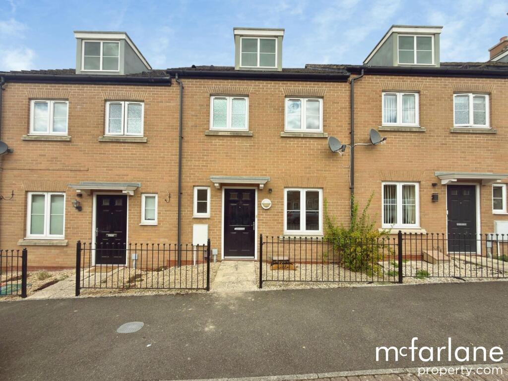 3 bed Mid Terraced House for rent in Swindon. From McFarlane Sales & Lettings - Old Town Office - Swindon