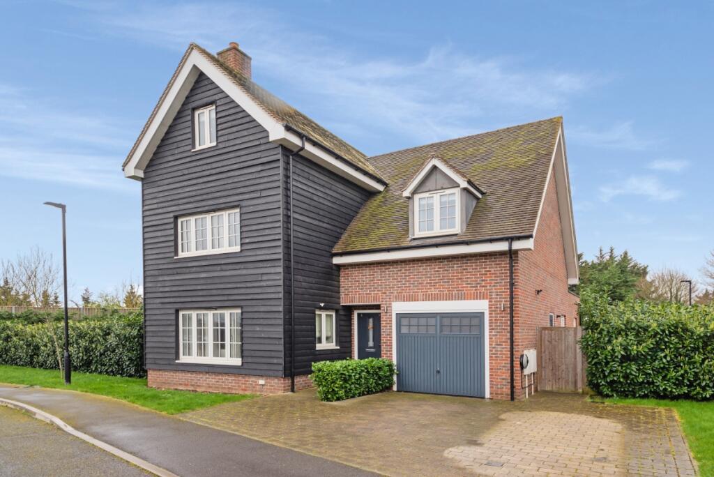5 bed Detached House for rent in Letchmore Heath. From Hamptons International