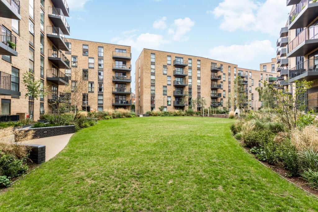1 bed Apartment for rent in Harrow. From Hamptons International