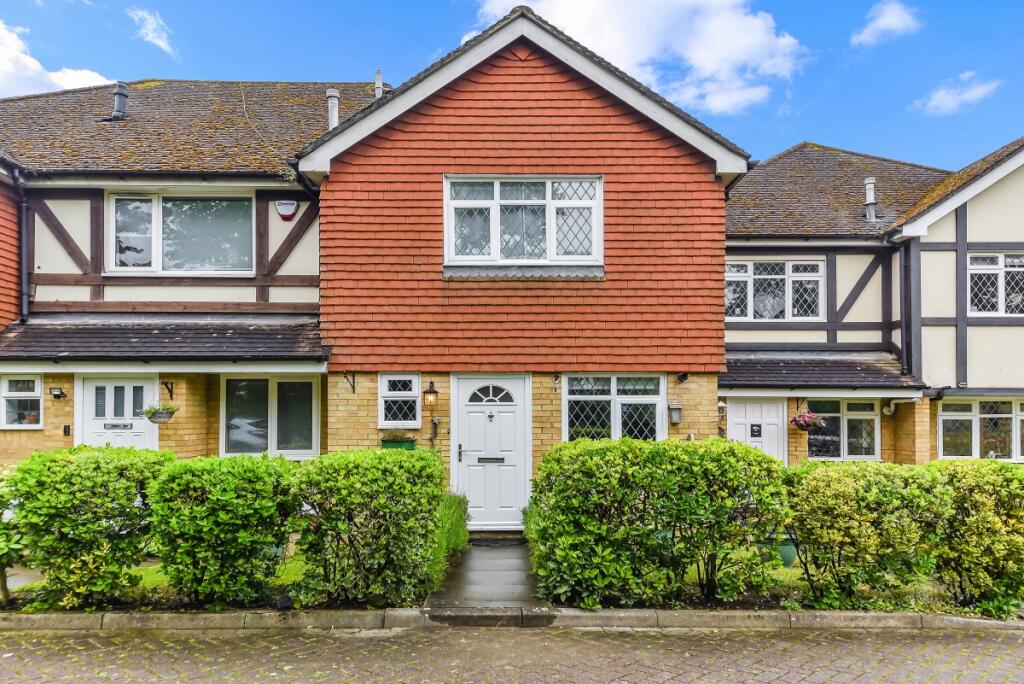 2 bed Detached for rent in Kenton. From Hamptons International