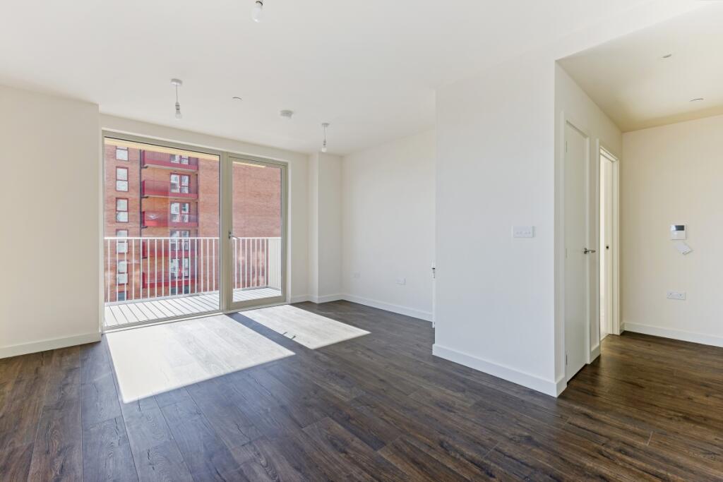1 bed Apartment for rent in Harrow. From Hamptons International