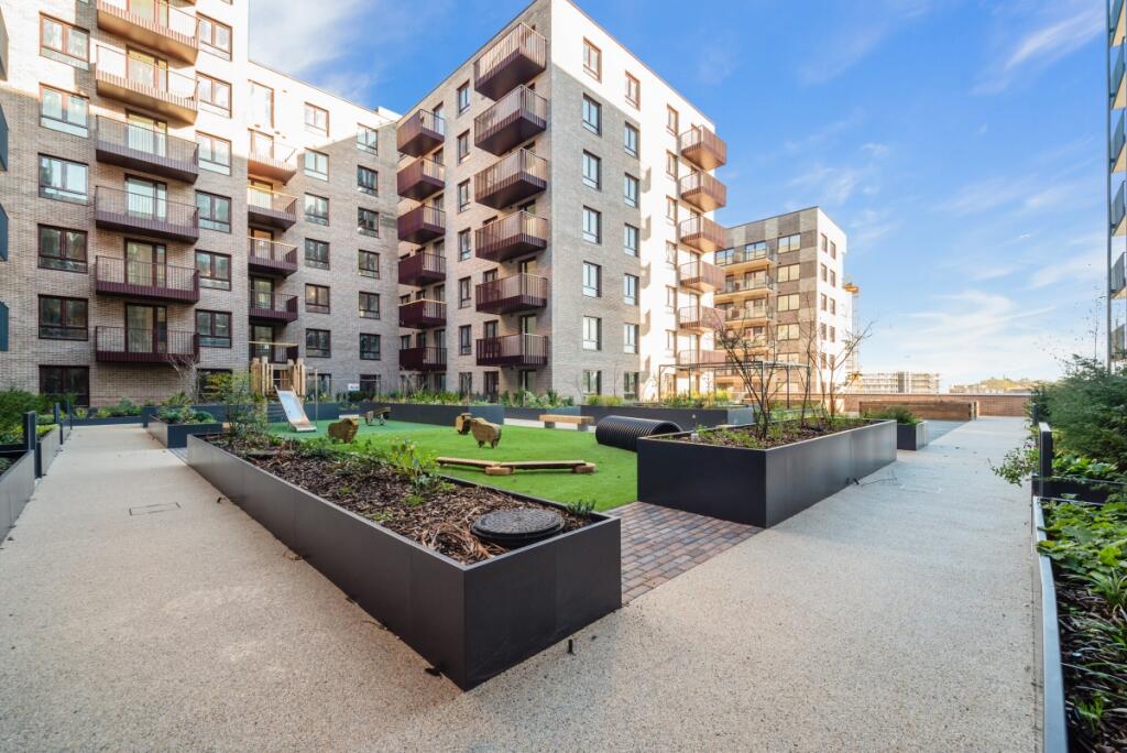 1 bed Apartment for rent in Harrow. From Hamptons International