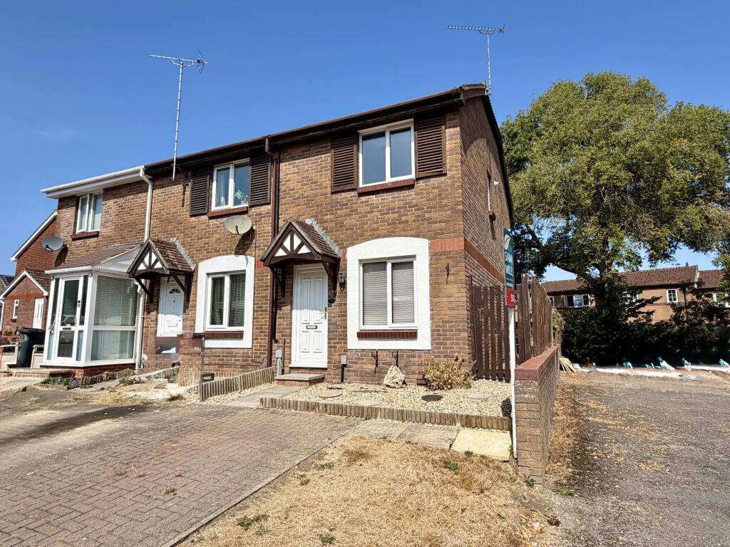 2 bed End of Terrace for rent in Lydiard Millicent. From Samuel Miles - Royal Wootton Bassett