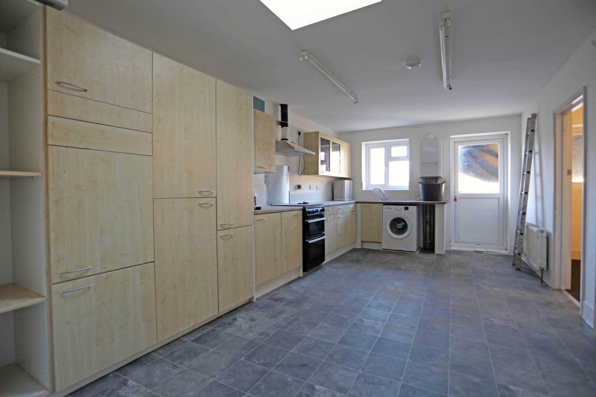 5 bed Semi Detached for rent in Dagenham. From Real Move Estates