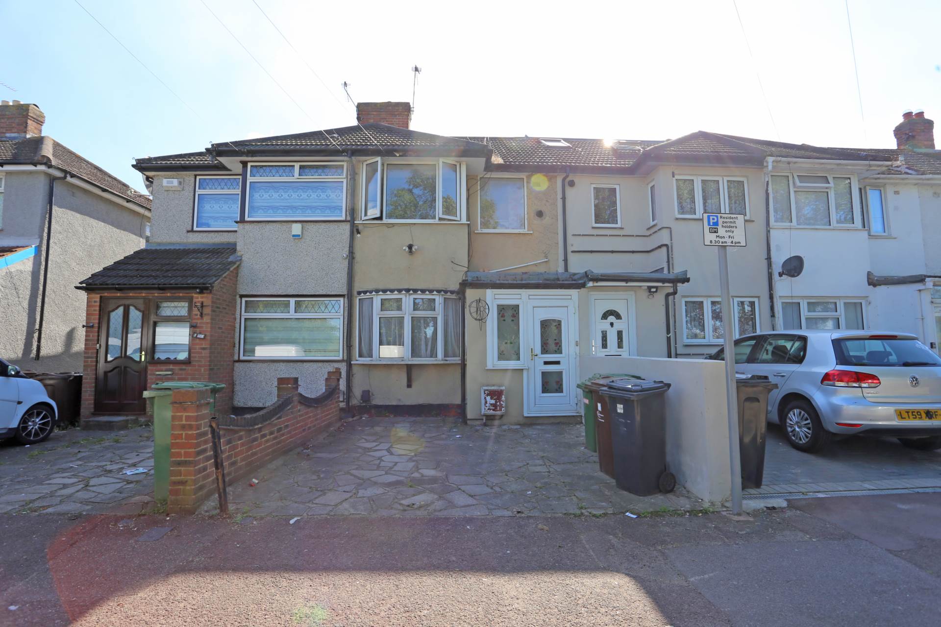 3 bed Mid Terraced House for rent in Dagenham. From Real Move Estates 3 bed Mid Terraced House for rent in Dagenham. From Real Move Estates