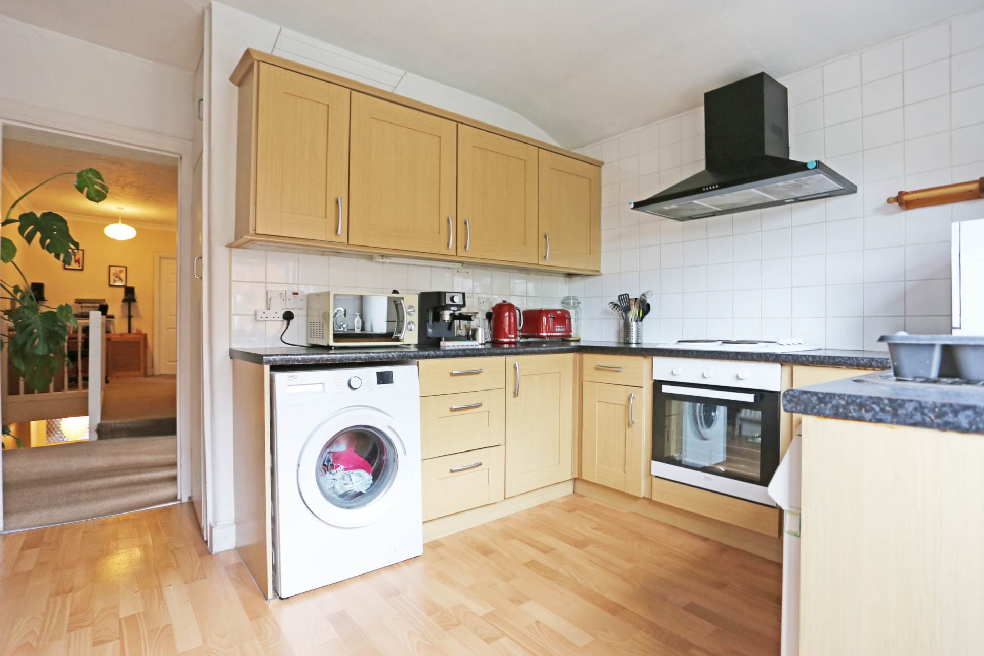 2 bed 1st Floor Flat for rent in London. From Real Move Estates
